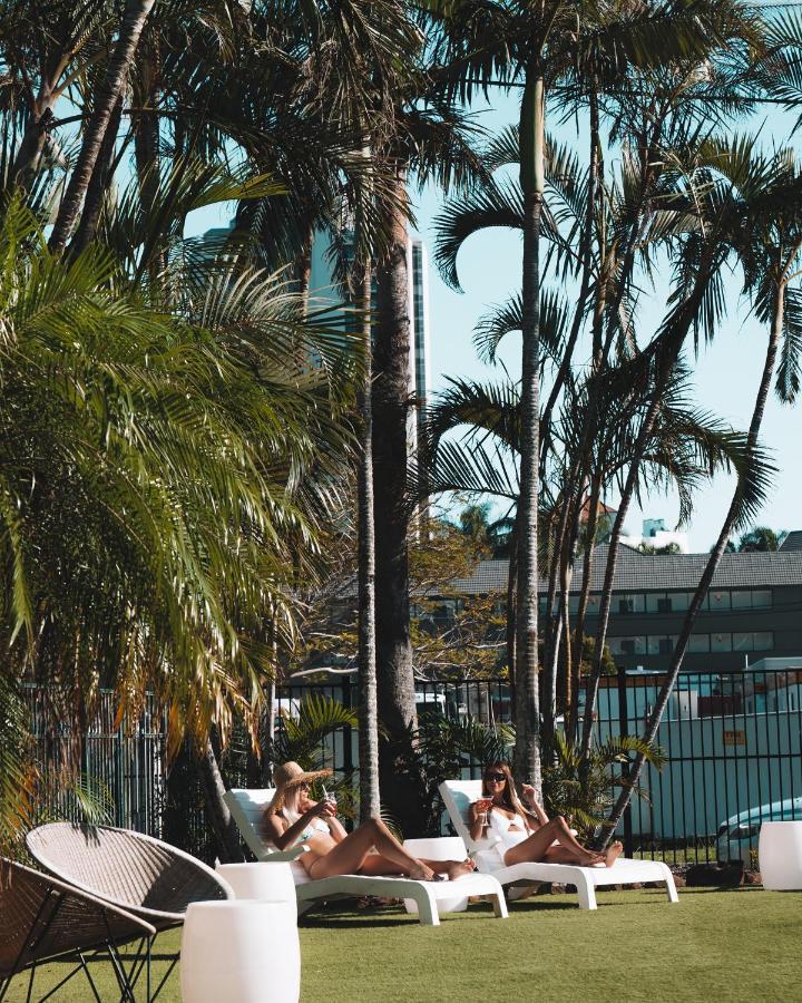 Budds In Surfers Backpackers Gold Coast Bagian luar foto
