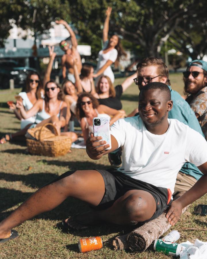 Budds In Surfers Backpackers Gold Coast Bagian luar foto
