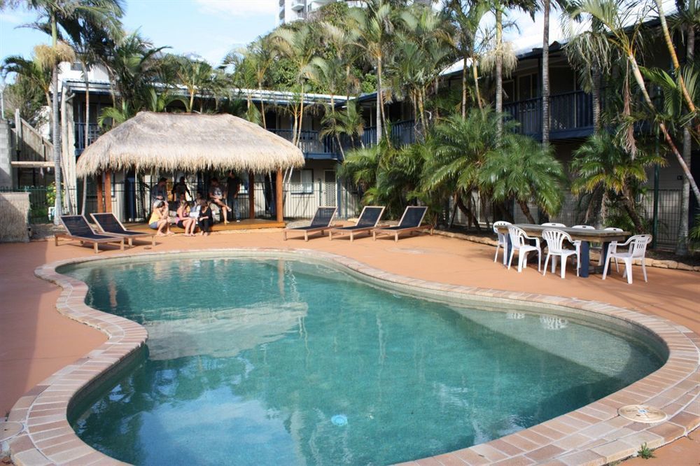 Budds In Surfers Backpackers Gold Coast Bagian luar foto