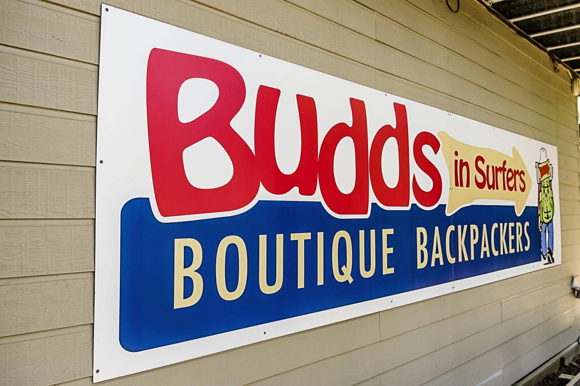 Budds In Surfers Backpackers Gold Coast Bagian luar foto